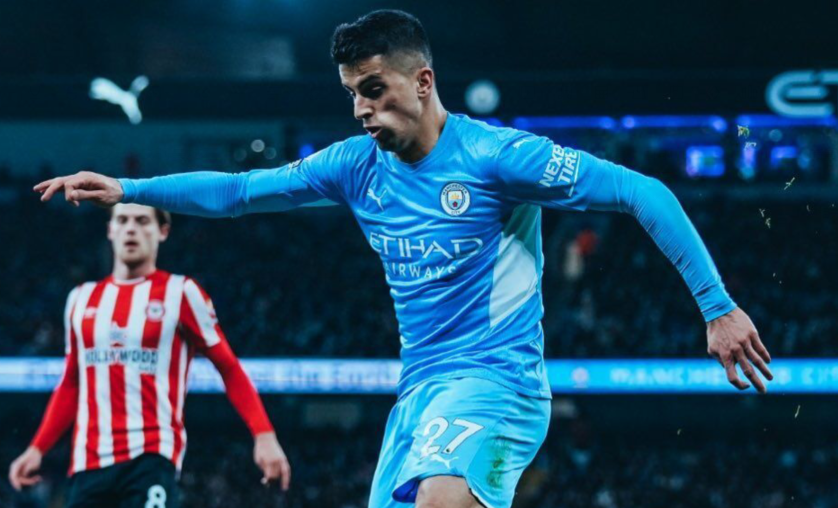 利物浦后防稳固,护城河功不可没 利物浦后防稳固,护城河功不可没