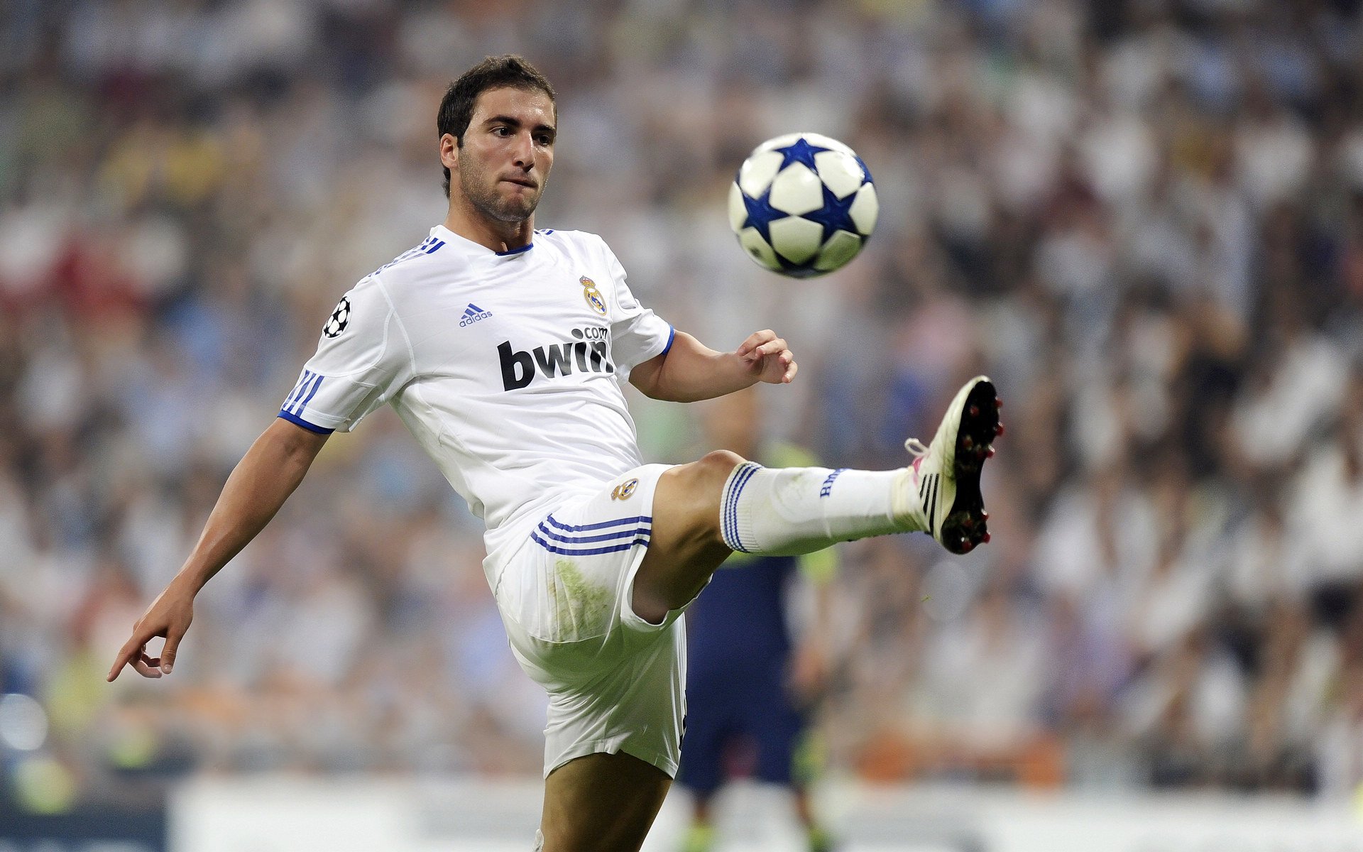 开云体育平台APP-美加墨世界杯之夜，久保建英的魔法，对手无解的谜题